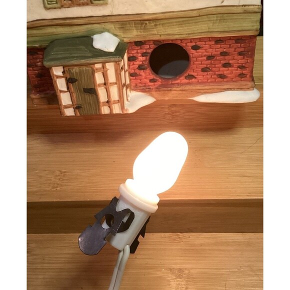 Dept 56 Scrooge & Marley Counting House 1986 Dickens Village Series Heritage - Picture 5 of 16